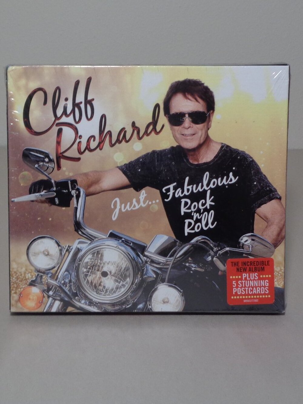 JUST... FABULOUS ROCK 'N' ROLL by Cliff Richard / New CD /  15 Tracks - Songs